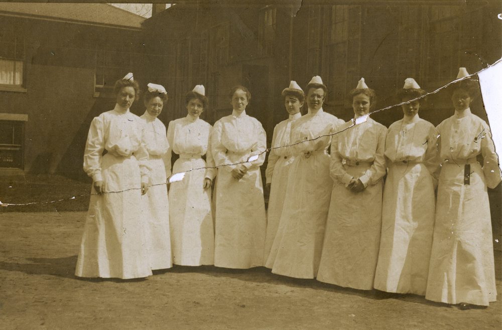 group of nurses presbyterian 1900s